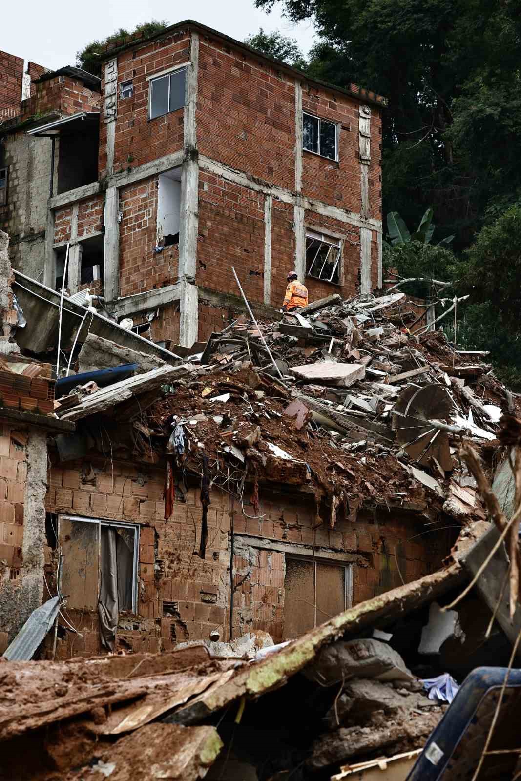 Brezilya’daki selde can kaybı 25’e yükseldi
Brezilya’daki selde can kaybı 25’e yükseldi