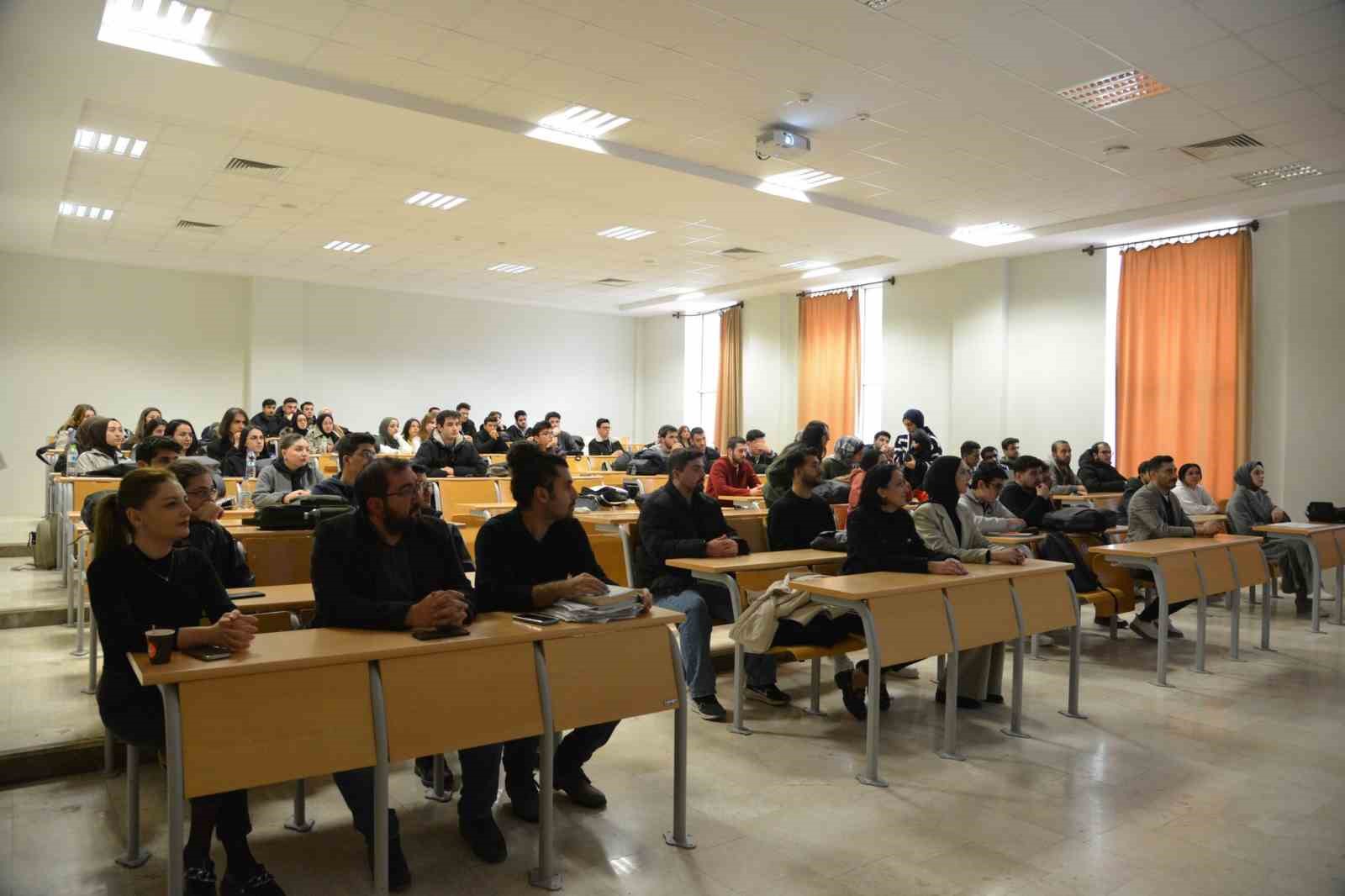 BŞEÜ Mühendislik Fakültesinde yapay zeka kariyer etkinliği
