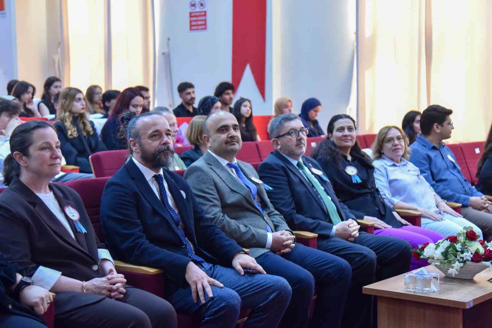 BŞEÜ’de Beyaz Önlük Giyme Töreni coşkuyla gerçekleşti
