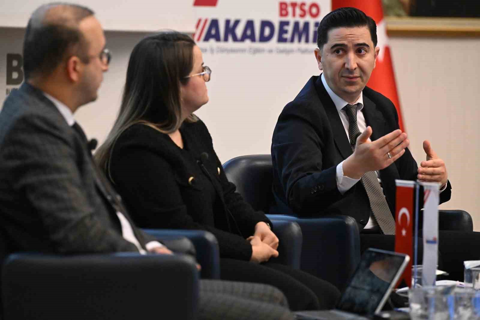 BTSO Akademi’de veri temelli vergi gözetimi ve uyum süreci anlatıldı
BTSO Akademi’de veri temelli vergi gözetimi ve uyum süreci anlatıldı