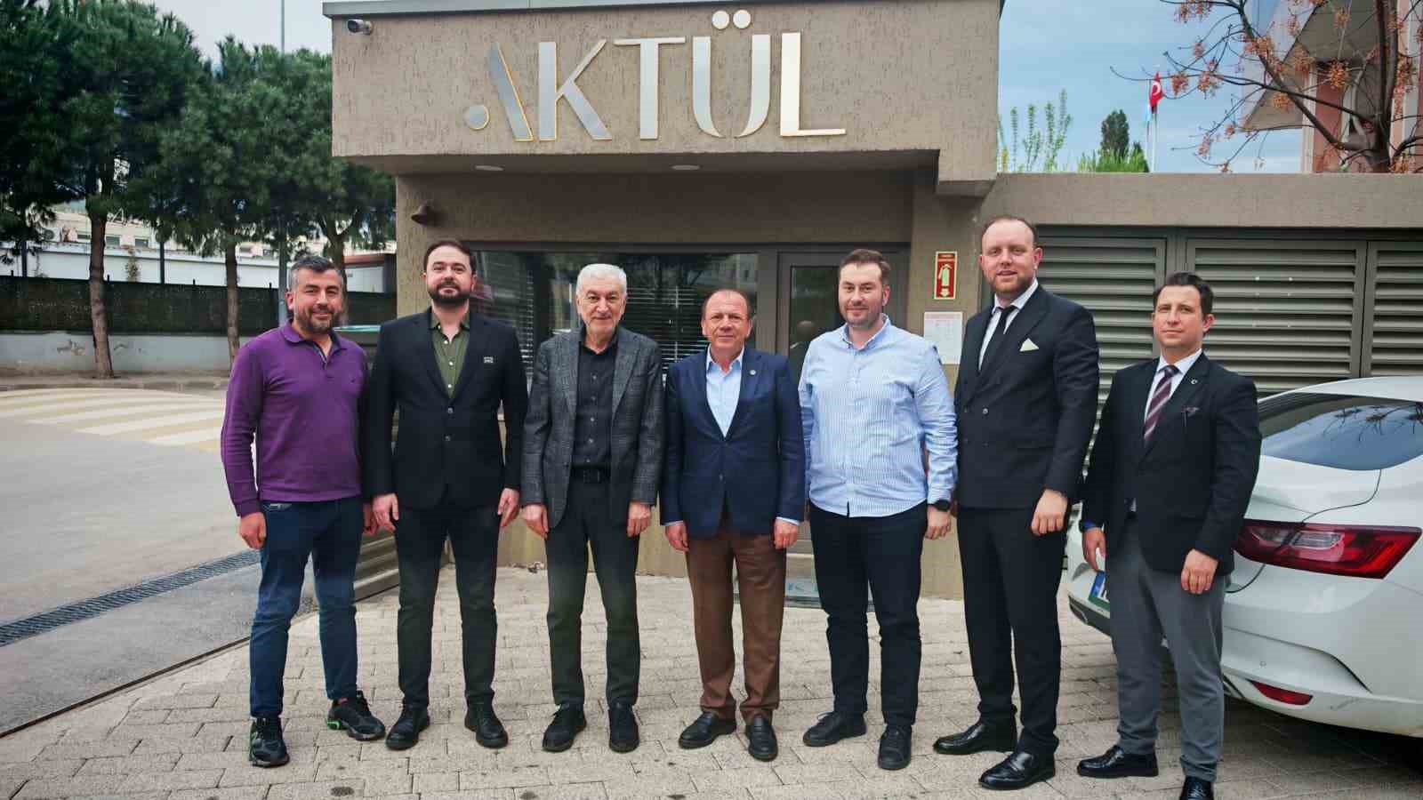 BTSO başkan adalı Özer Matlı, tekstil sektörü temsilcileriyle buluştu
