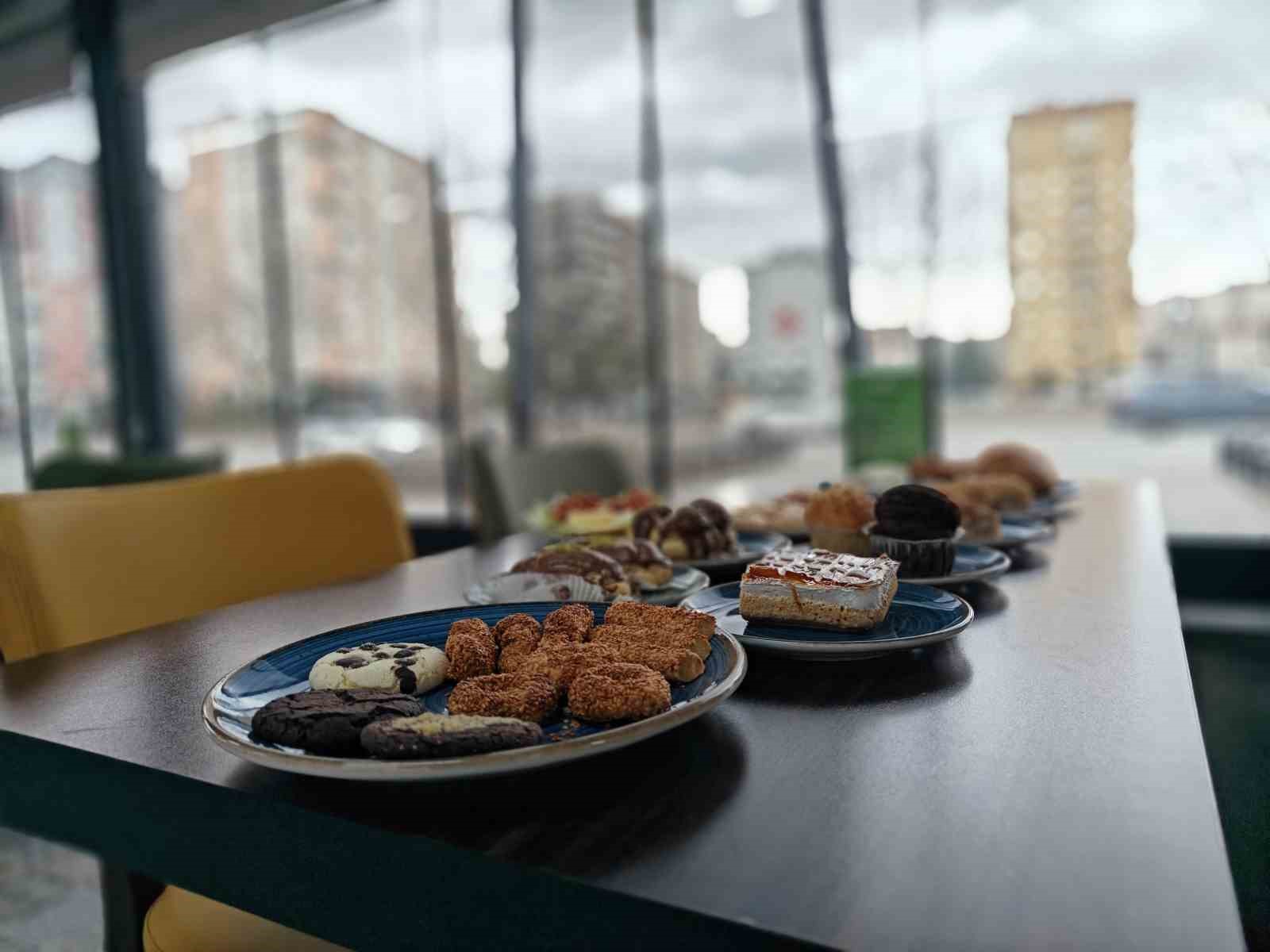 Bu kafede glüten yok sağlık var
