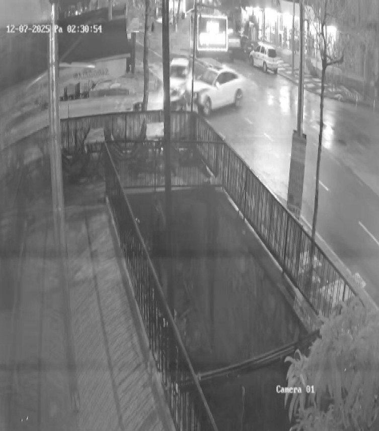 Bu kavşağa giren sürücüler kaza sonucu ya sanayiye ya da hastaneye gidiyor
