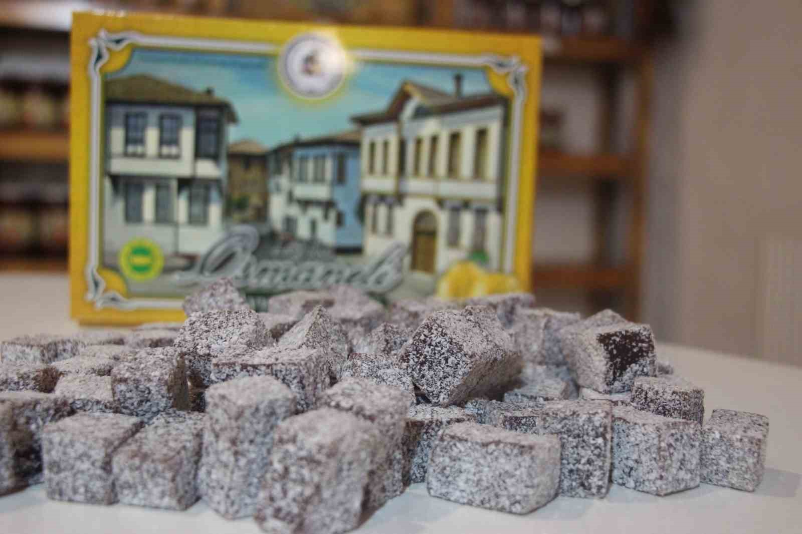 Bu tesiste günde 10 bin adet ayva ve nar lokumu üretiliyor
