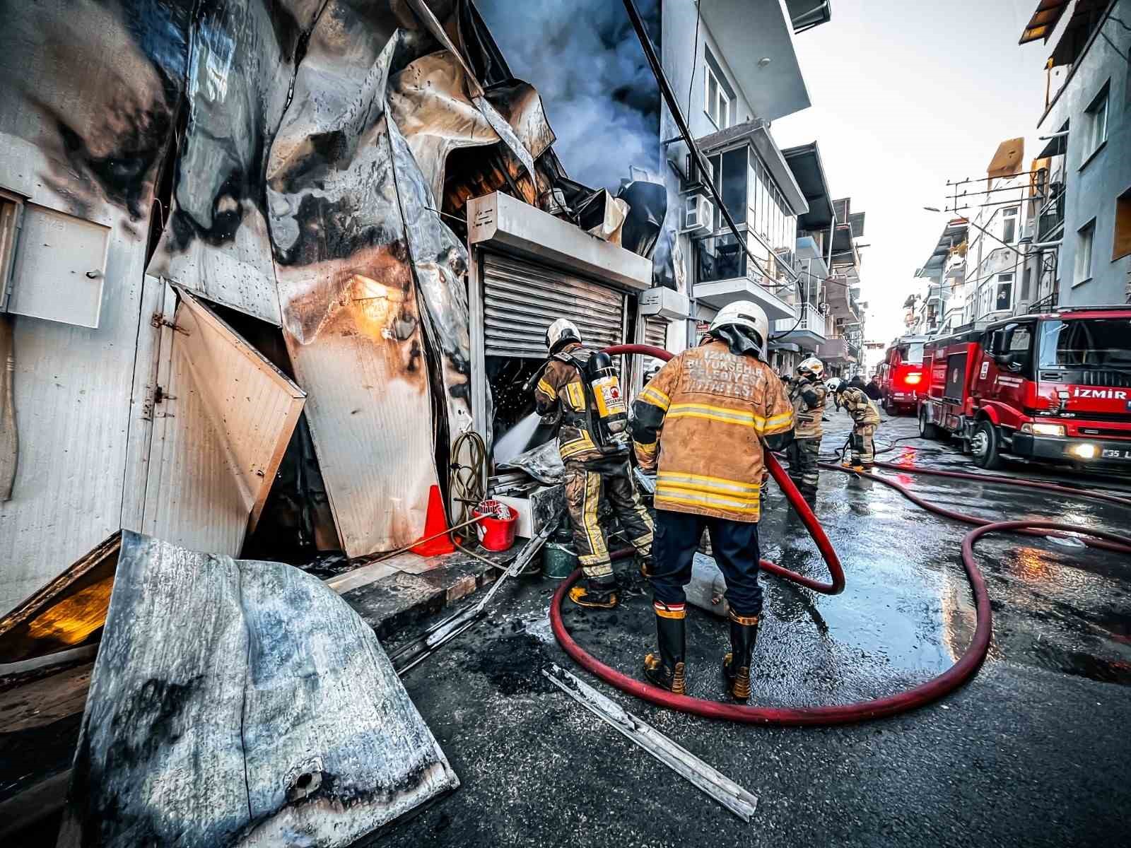 Buca’da iş yerinde yangın
