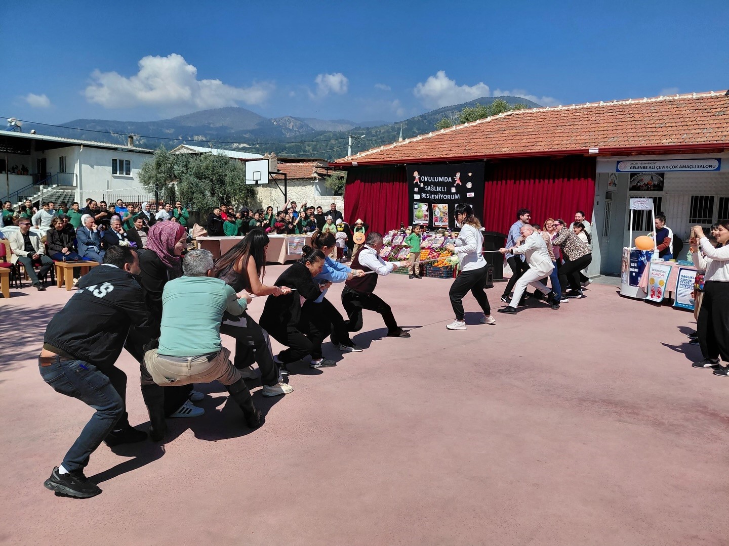 Buharkent’te sağlıklı beslenmenin önemine dikkat çekildi
