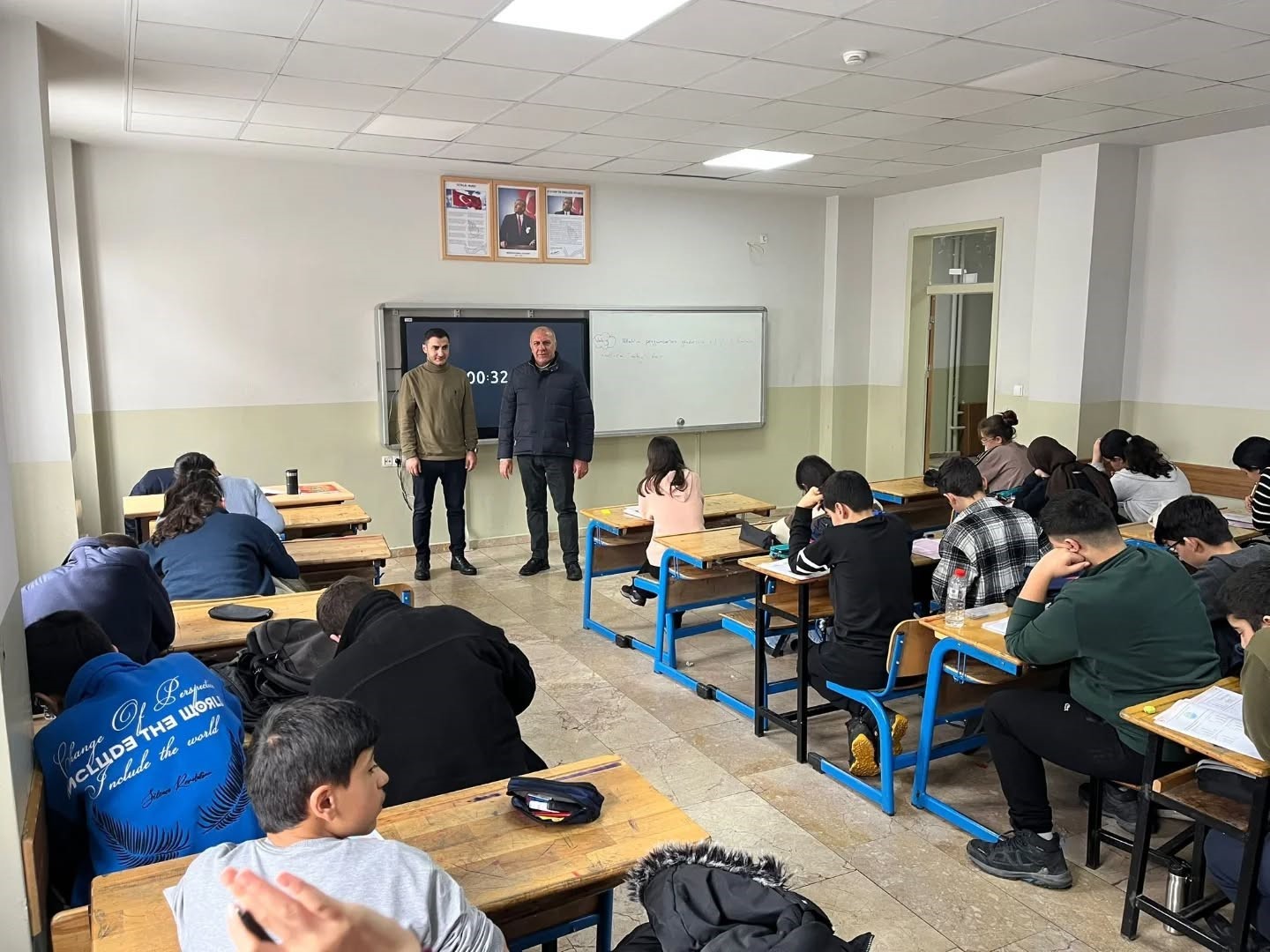 Bulanık İlçe Milli Eğitim Müdürü Aral, DYK kurslarını yerinde inceledi
