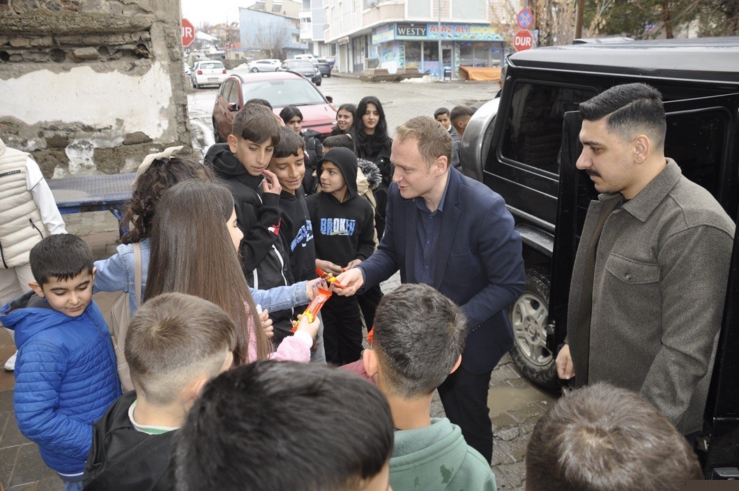 Bulanık Kaymakamı Koşansu’dan bayram ziyaretleri
