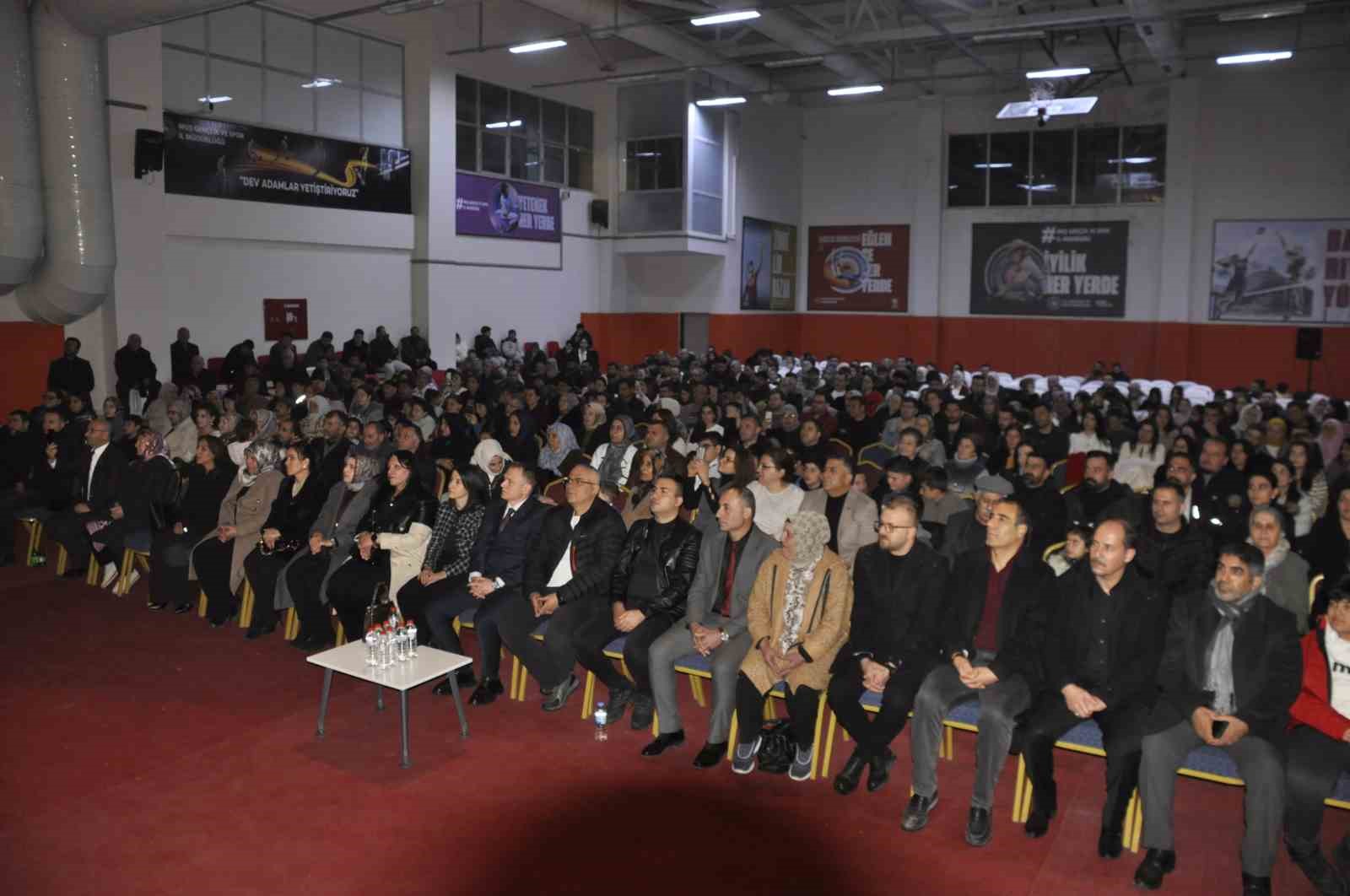 Bulanık’ta "Ahıskalılar Gecesi" coşkusu
