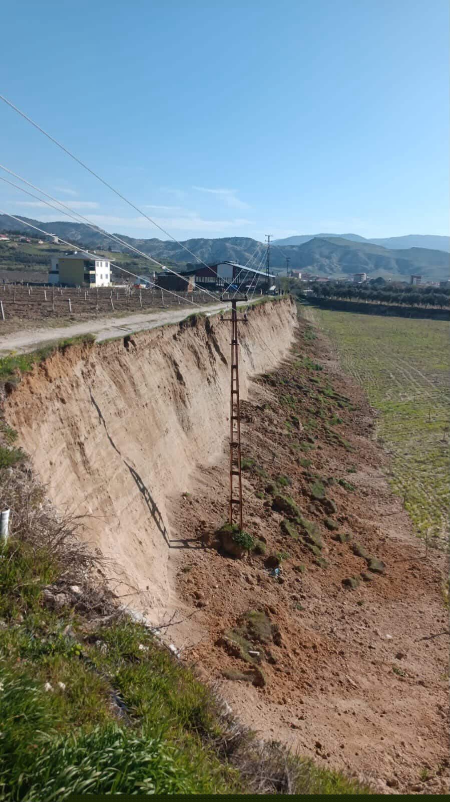 Buldan’daki depremin ardından 1 saatte 35 artçı sarsıntı gerçekleşti
