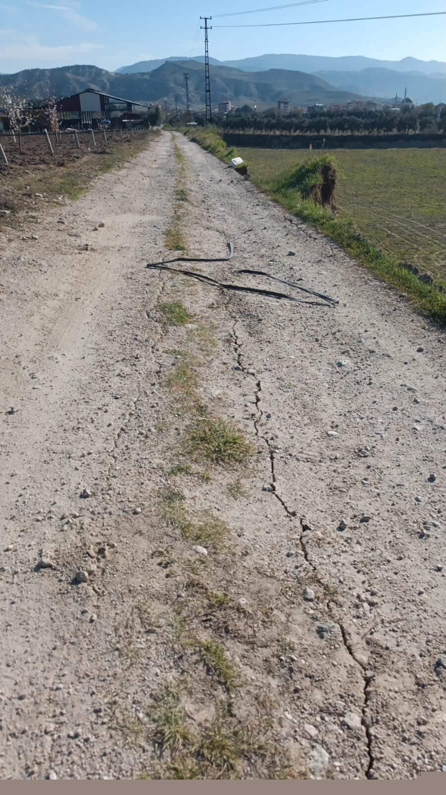 Buldan’daki depremin ardından 1 saatte 35 artçı sarsıntı gerçekleşti
