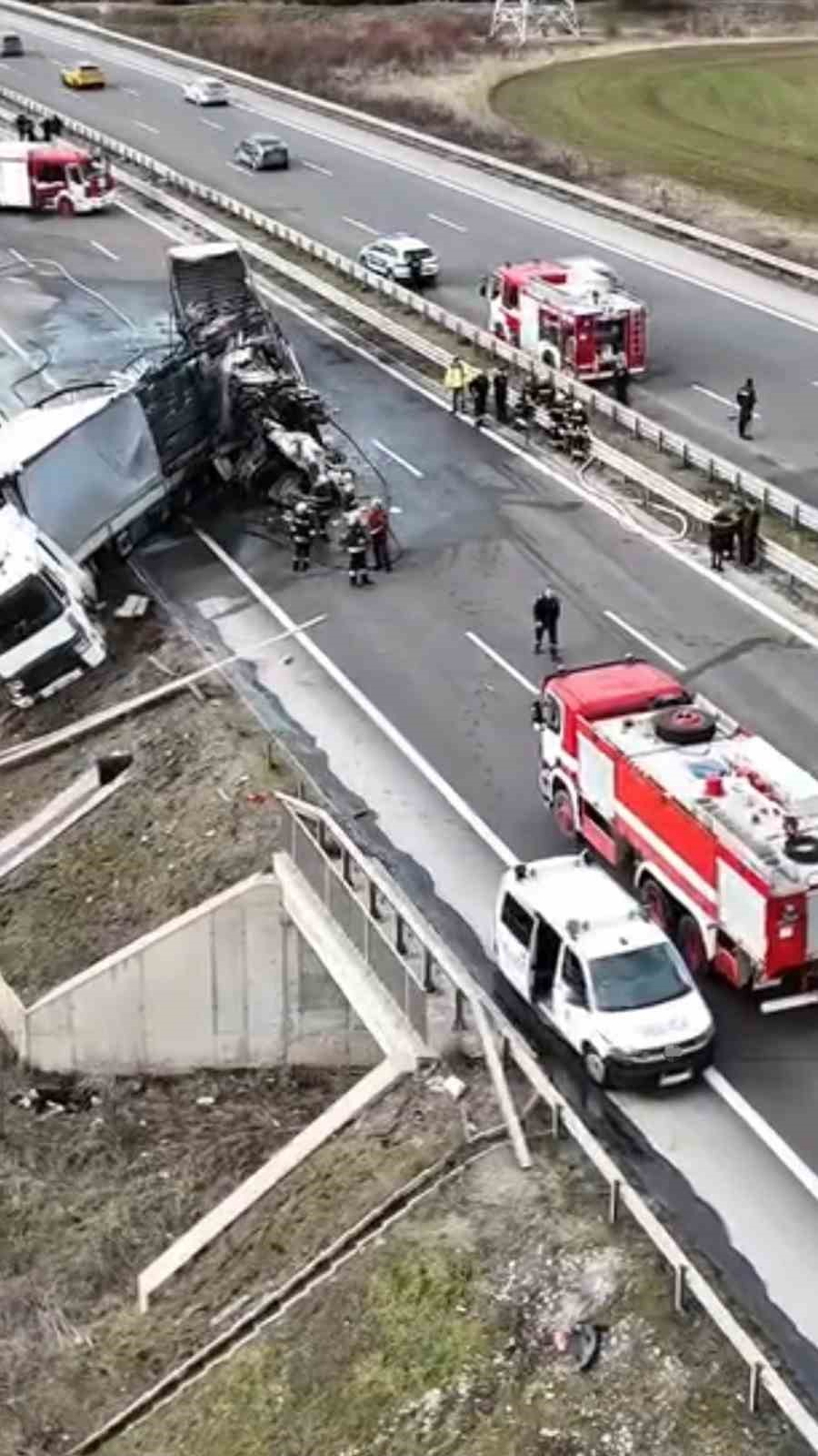 Bulgaristan’da tır kazası: 2 Türk şoför hayatını kaybetti
