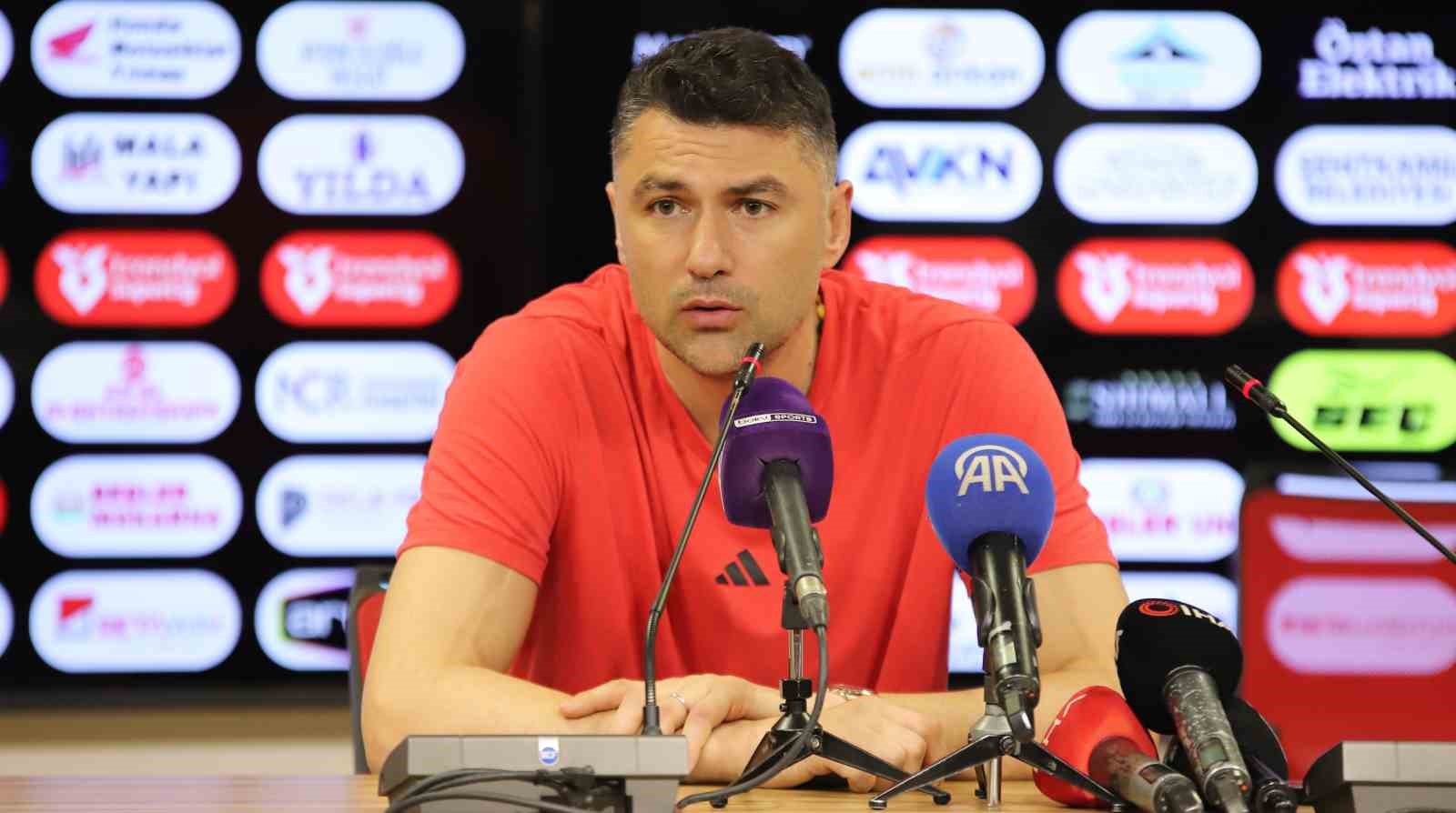 Burak Yılmaz: "Bugün itibariyle matematiksel olarak ligde kaldığımızı düşünüyorum"
