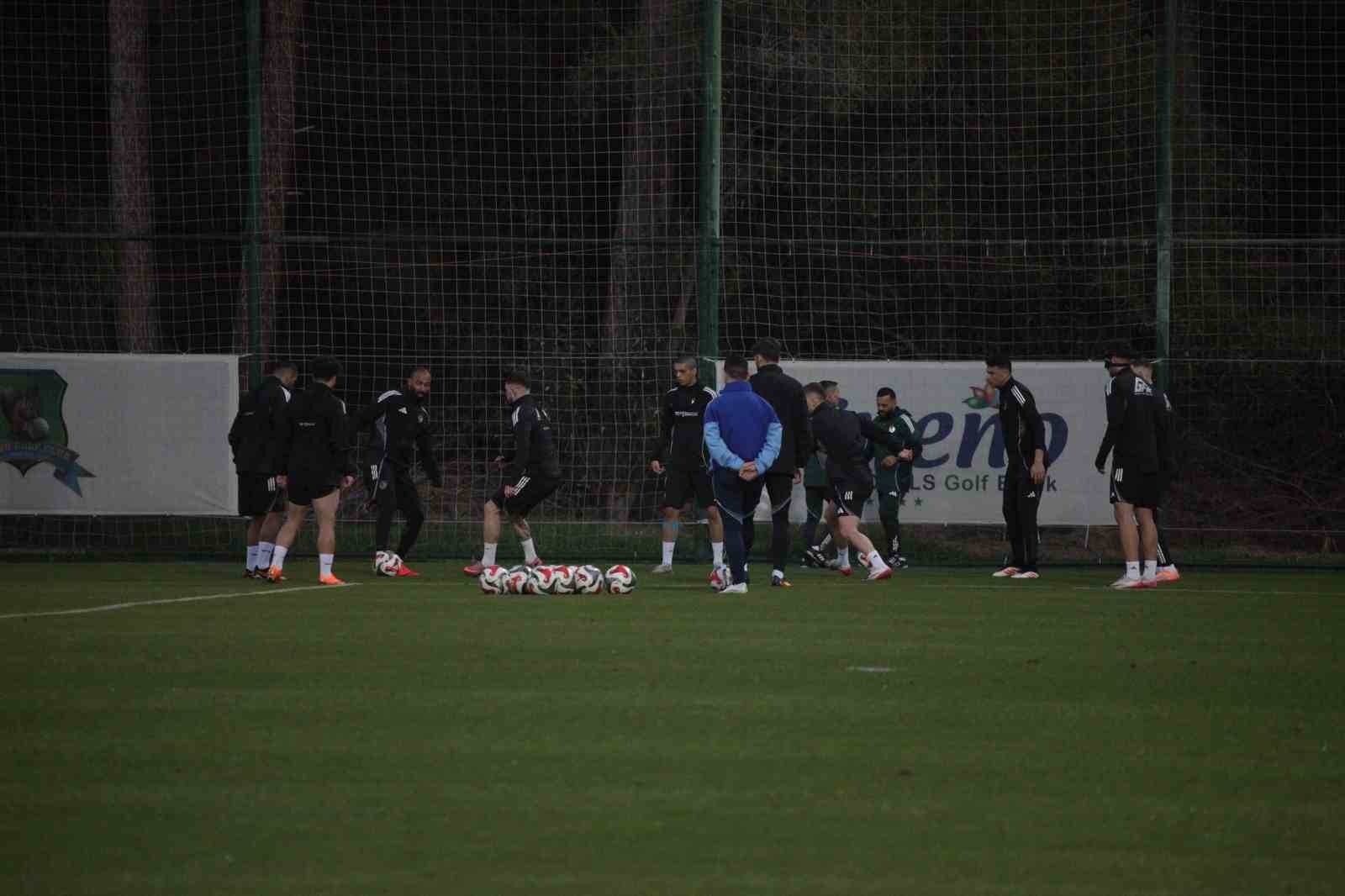 Burak Yılmaz: "Her maçı kazanmak istiyoruz"
