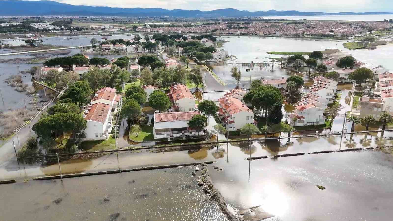 Burası Venedik değil Burhaniye
