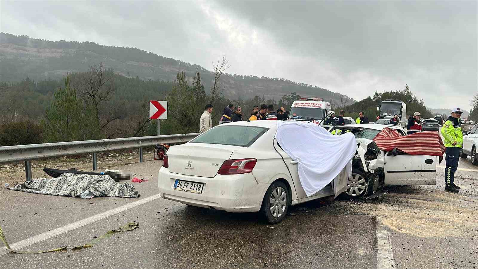 Burdur’da 7 kişinin hayatını kaybettiği kazada isimler belli oldu
