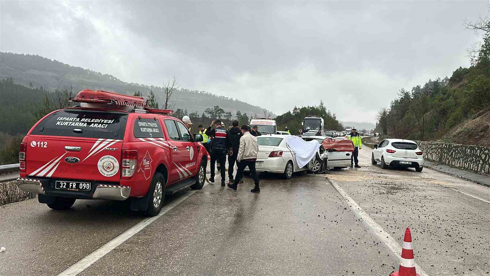 Burdur’da 7 kişinin hayatını kaybettiği kazada isimler belli oldu
