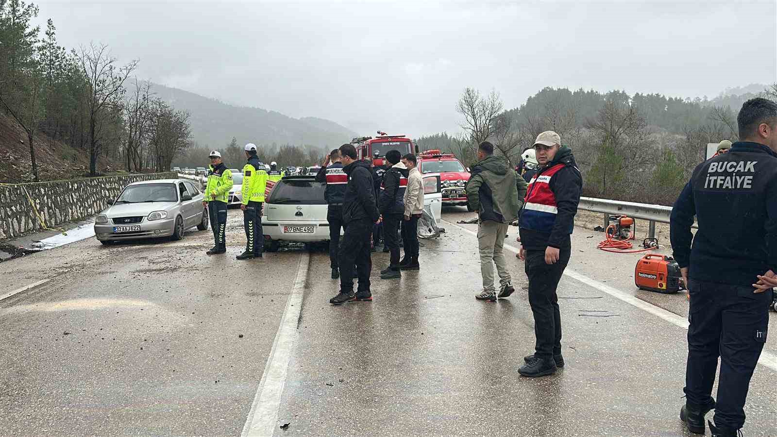 Burdur’da 7 kişinin hayatını kaybettiği kazada isimler belli oldu
