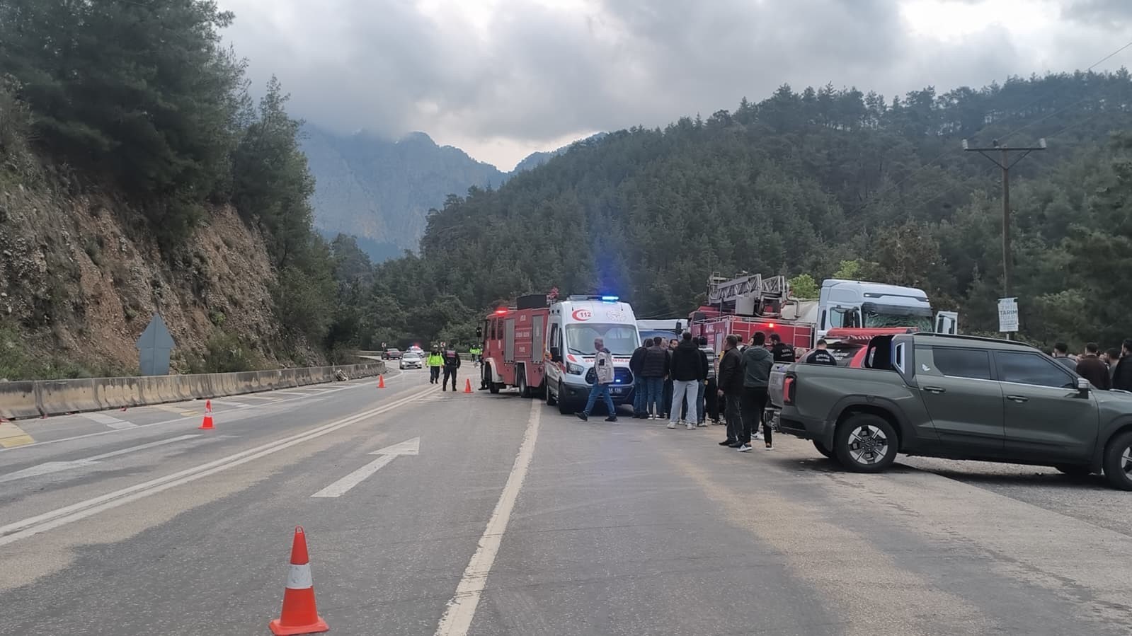 Burdur’da 7 kişinin öldüğü trafik kazasında beton mikserinin sürücüsü tutuklandı
