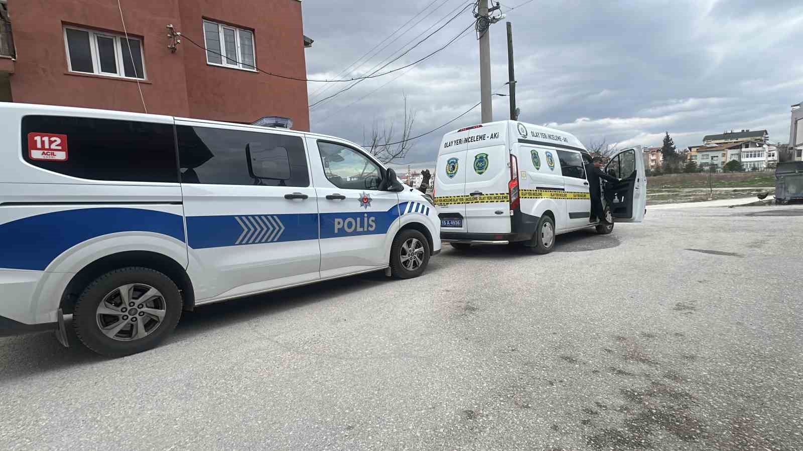 Burdur’da arkadaşının evinde fenalaşan adam hayatını kaybetti
