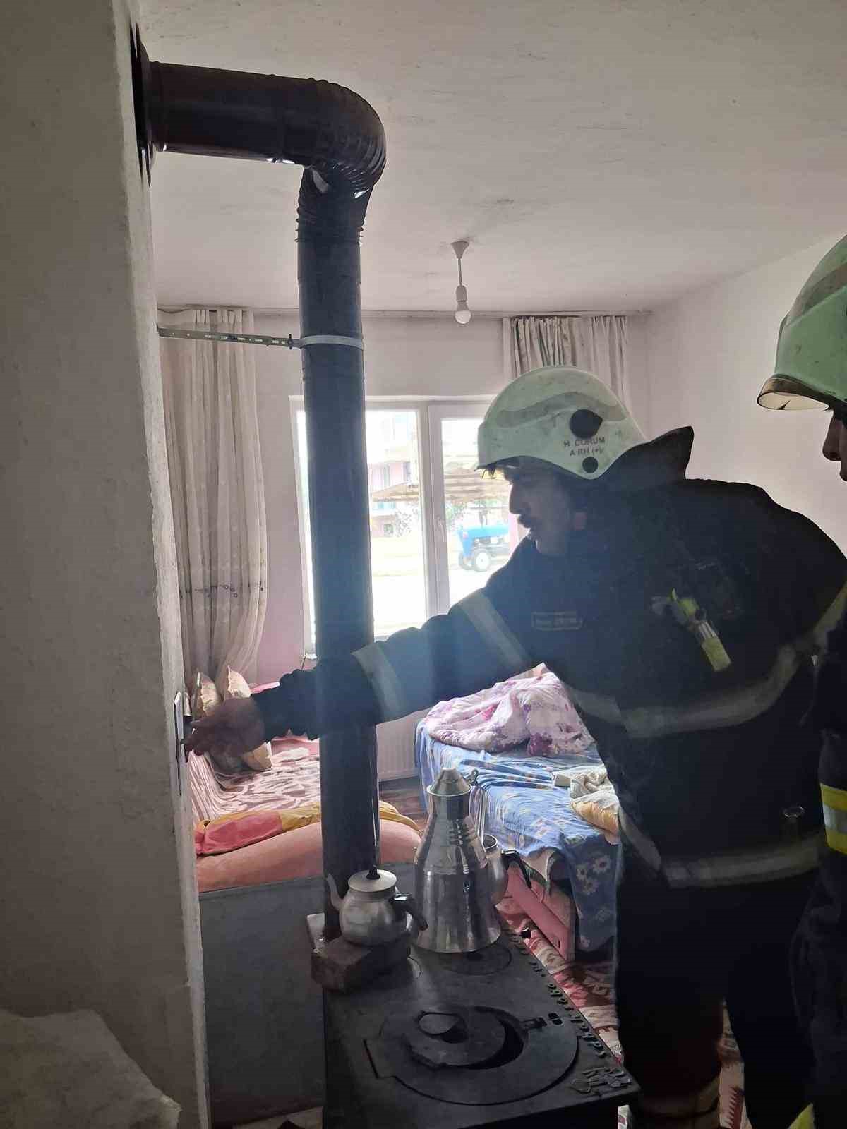 Burdur’da baca yangını itfaiye ekiplerince söndürüldü
