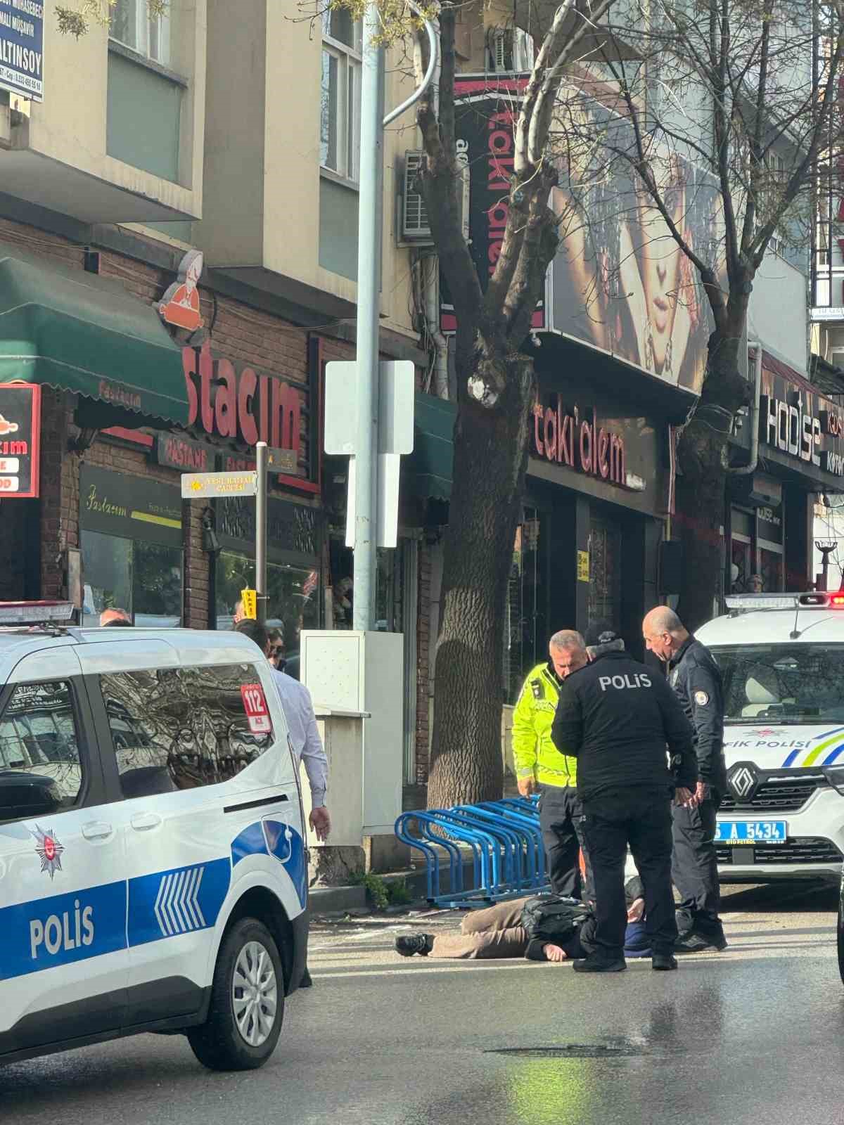 Burdur’da elektrikli bisiklet ile otomobil çarpıştı: 1 yaralı
