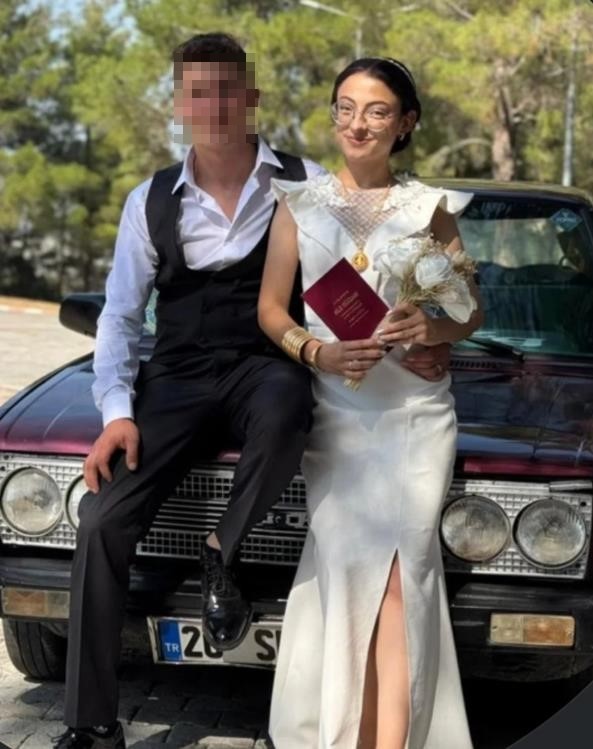 Burdur’da feci kaza: 6 ay önce evlenen genç çifti ölüm ayırdı
