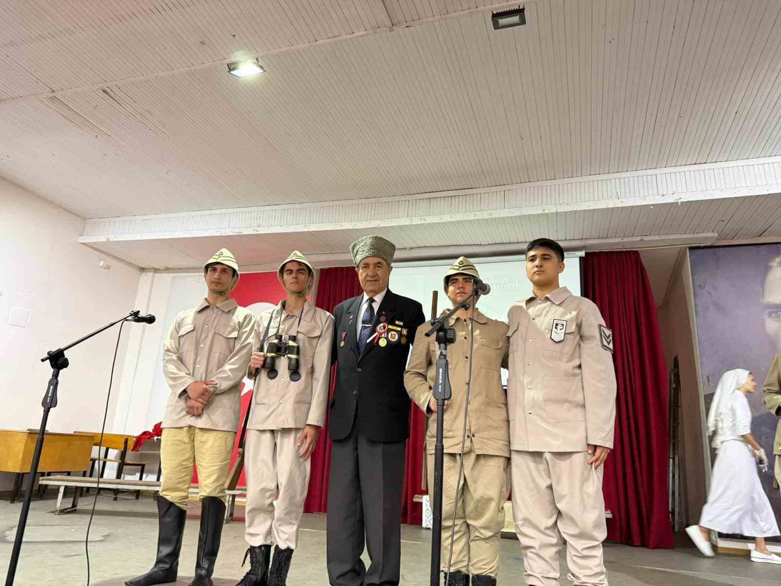 Burhaniye’de 18 Mart Çanakkale Zaferi ve Şehitleri Anma Günü kutlandı
