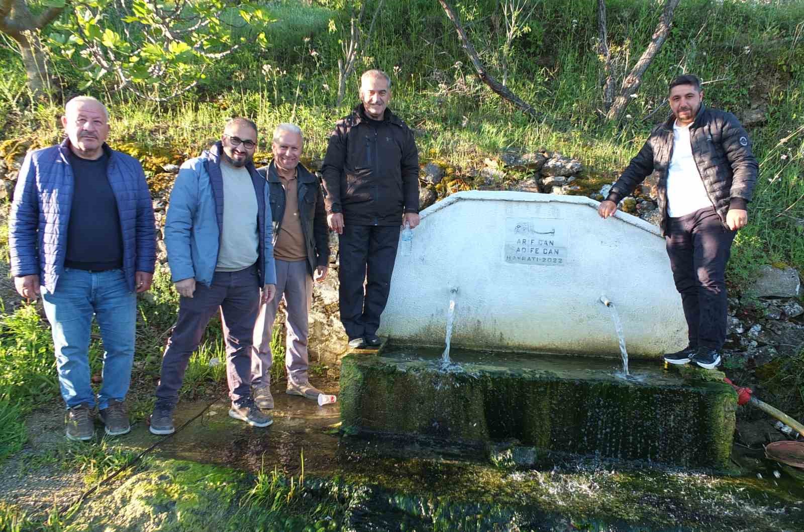 Burhaniye’de çeşmelerden fışkıran sular bereketli sezon umutlarını artırdı
