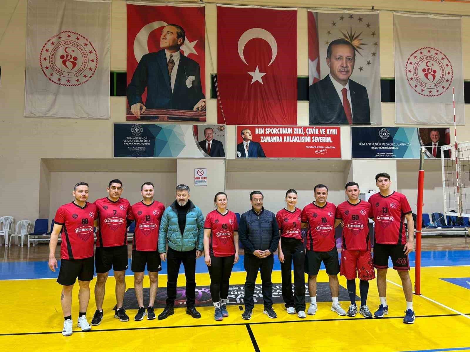 Burhaniye’de Ramazan coşkusuna spor heyecanıda eşlik ediyor
