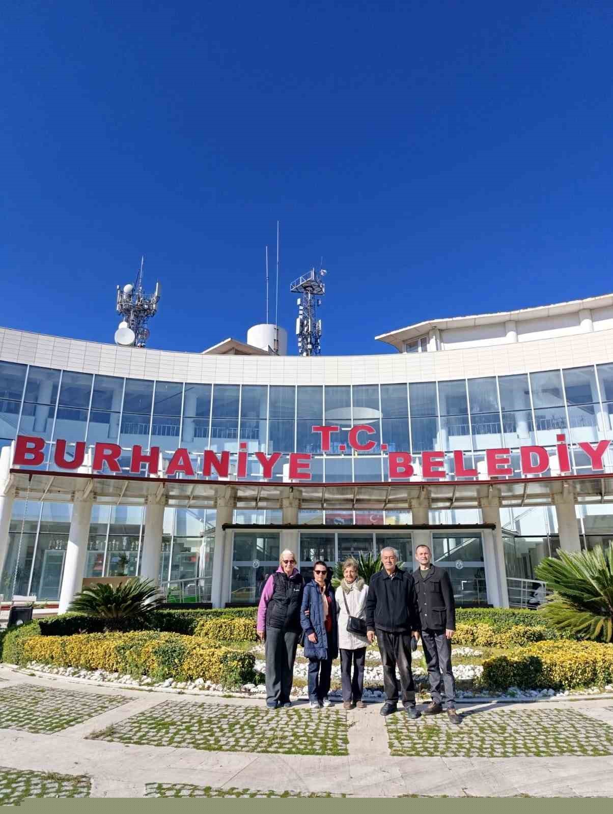 Burhaniye’de vatandaşların baz istasyonu tepkisi
