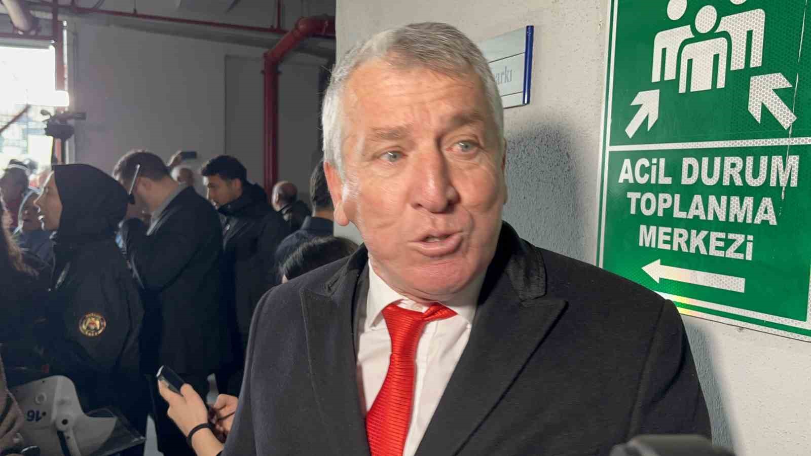 Bursa Büyükşehir Belediye Meclisi’ndeki seçim öncesi gerginlik yaşandı
