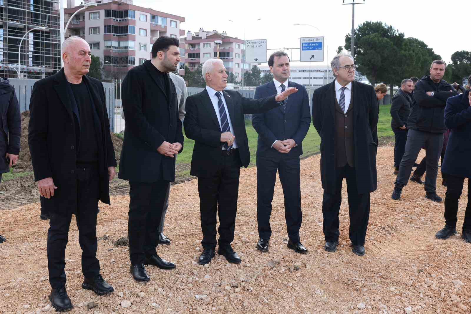 Bursa Büyükşehir Belediyesi’nden Bursaspor’a güçlü destek
