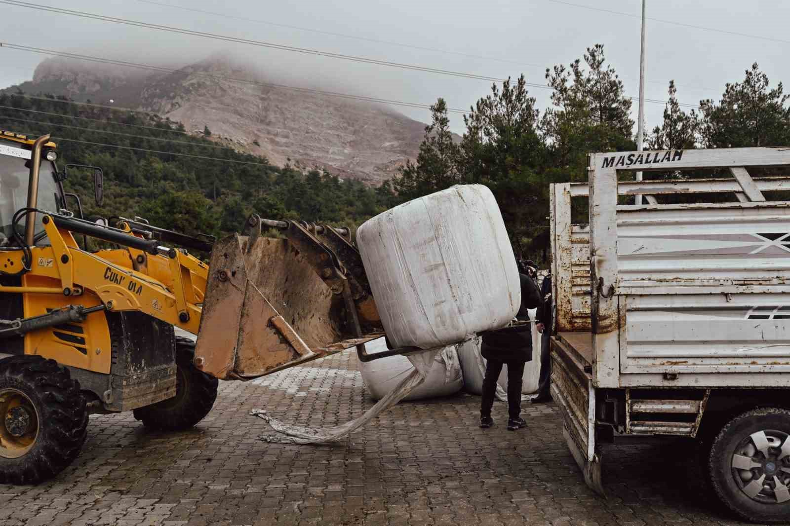 Bursa Büyükşehir’in kırsal kalkınma destekleri sürüyor
