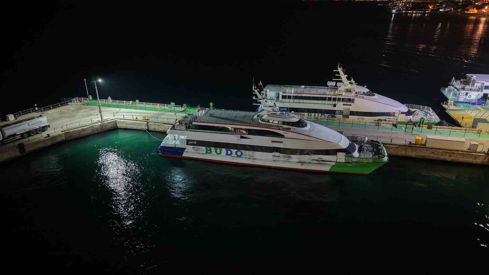 Bursa-İstanbul deniz otobüsü seferlerine olumsuz hava engeli
