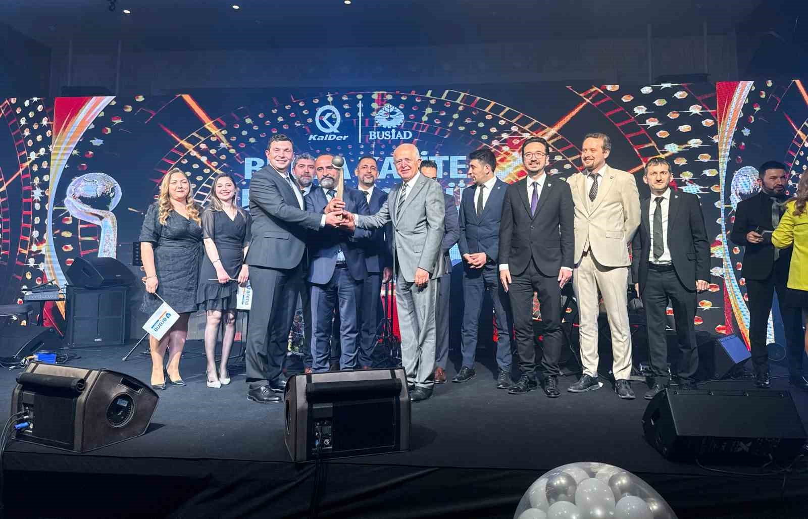 Bursa Kalite Büyük Ödülü’nü aldılar
