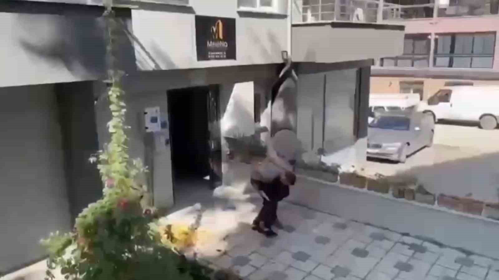 Bursa merkezli operasyonda 15 firari yakalandı
