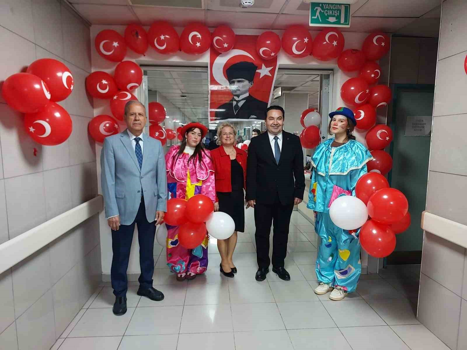 Bursa Nilüfer Kadın Korosu’ndan duygusal 23 Nisan kutlaması
