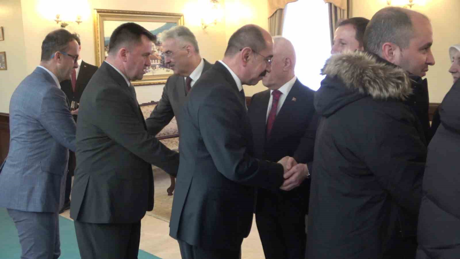 Bursa protokolü bayramlaşmak için bir araya geldi
