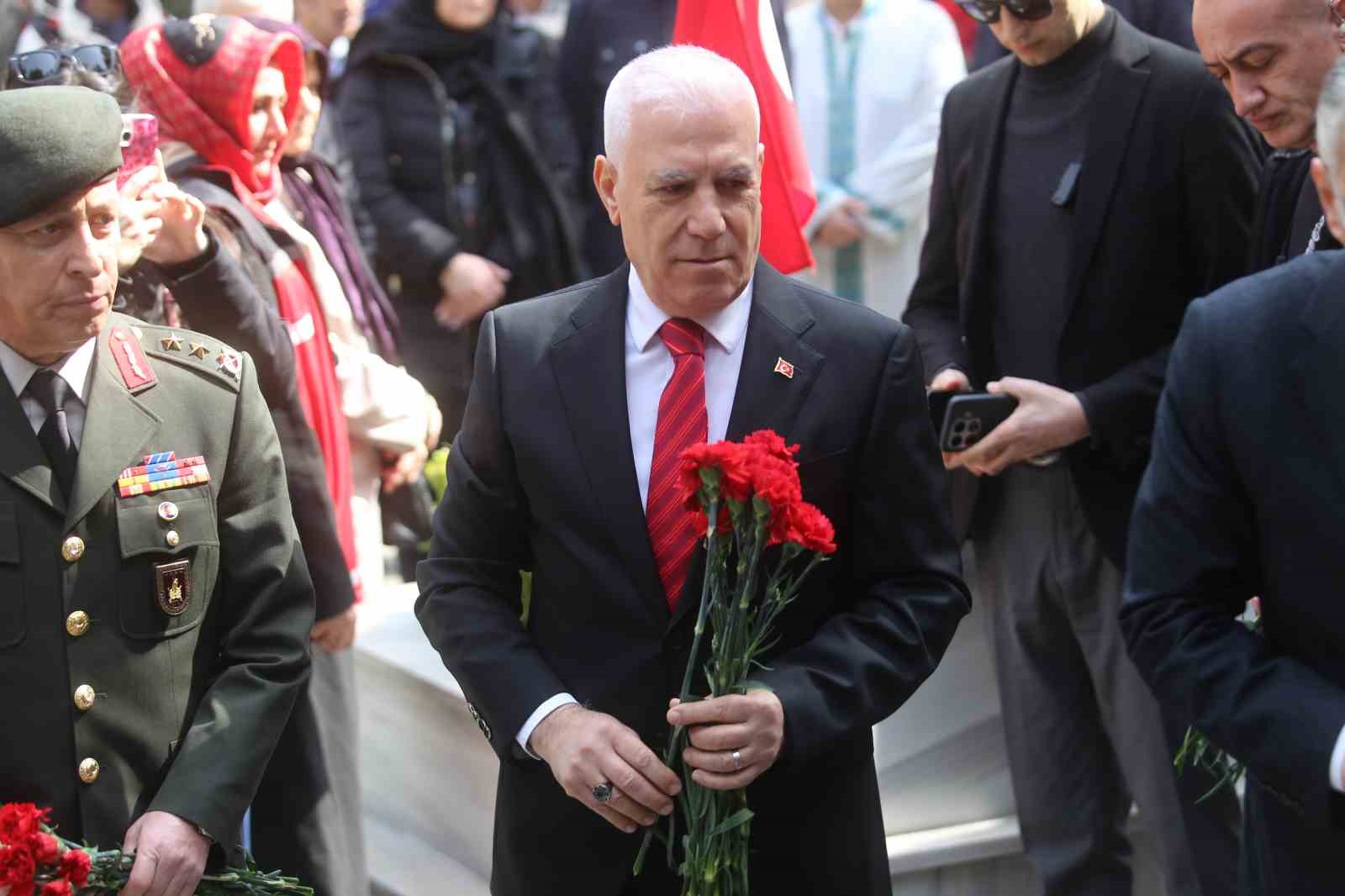 Bursa protokolünden Pınarbaşı Şehitliği’ne anlamlı ziyaret
