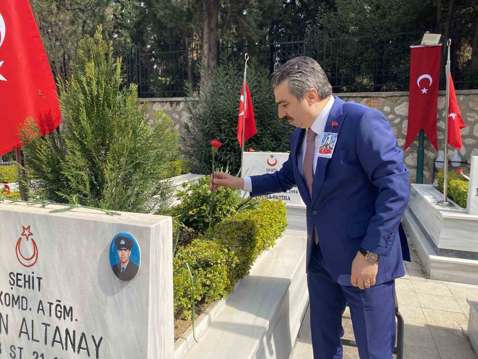 Bursa protokolünden Pınarbaşı Şehitliği’ne anlamlı ziyaret
