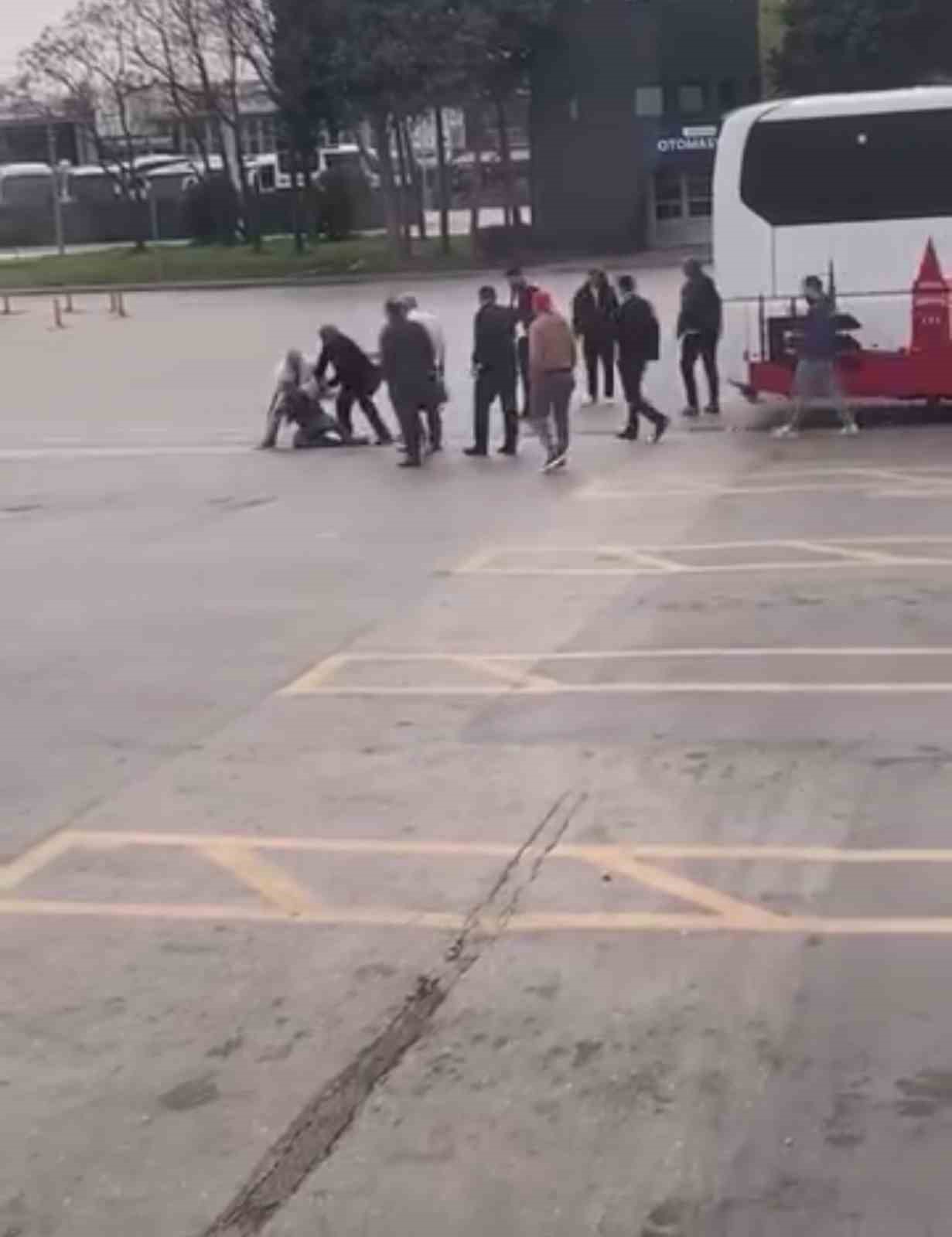 Bursa terminalinde yolcu ile şoför kavgası
