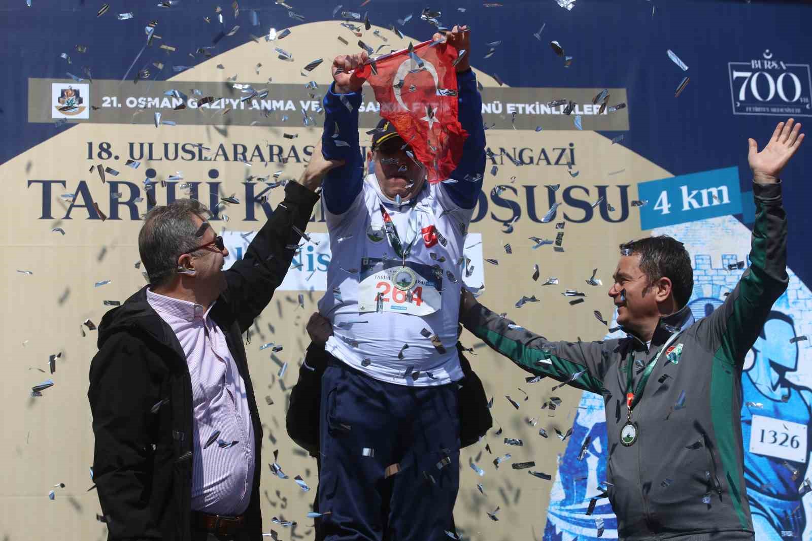 Bursa’da 18. Uluslararası Osmangazi Tarihi Kent Koşusu gerçekleştirildi
Bursa’da 18. Uluslararası Osmangazi Tarihi Kent Koşusu gerçekleştirildi