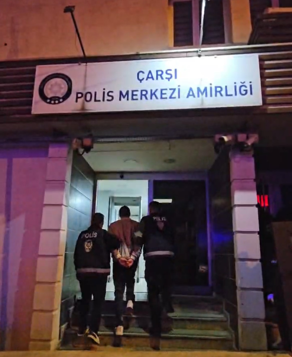 Bursa’da 24 yıl hapis cezası bulunan şahıs yakalandı
