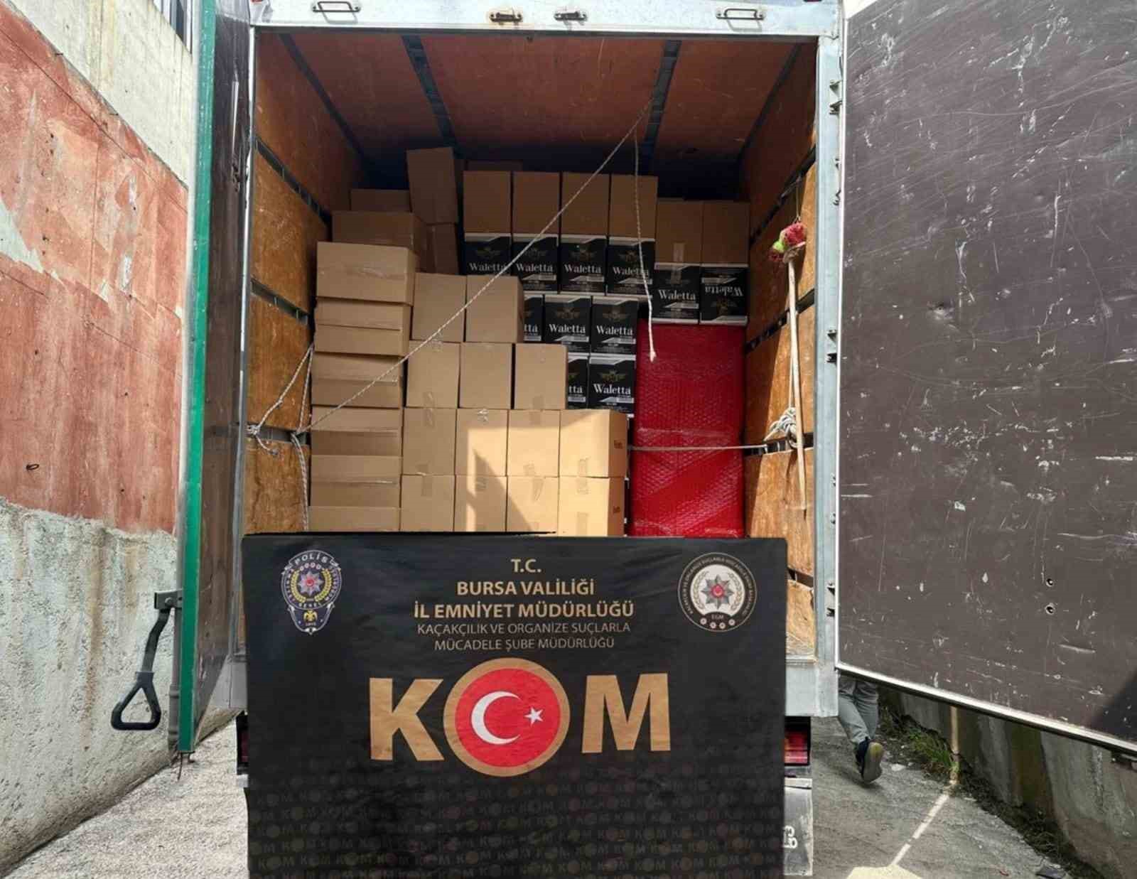 Bursa’da 6 milyon 360 bin kaçak makaron ele geçirildi
