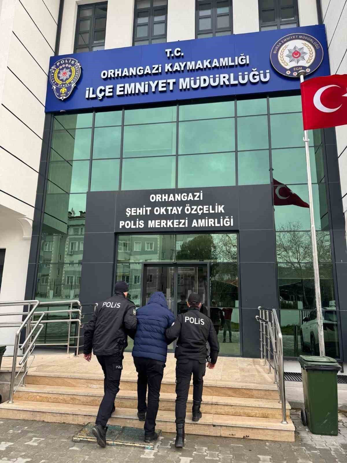 Bursa’da aranan şahıslara yönelik darbe vuruldu...7 hükümlü cezaevine gönderildi

