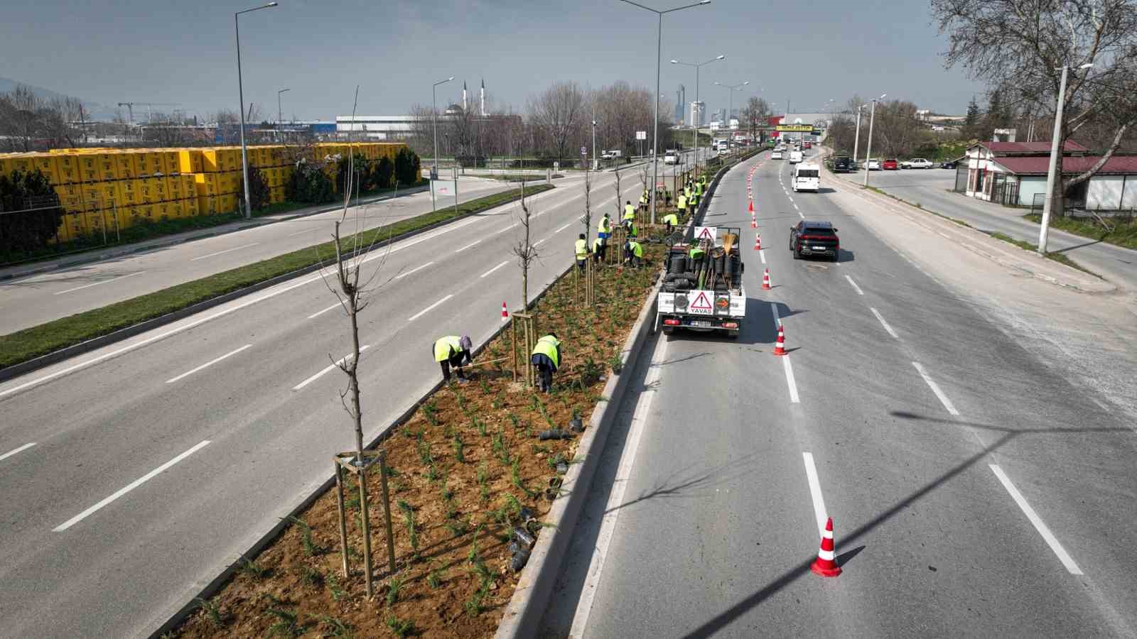 Bursa’da cadde ve bulvarlara estetik dokunuş
