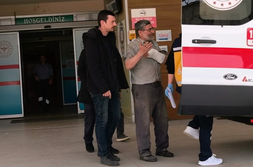 Bursa’da elini makineye kaptıran iş yeri sahibi yaralandı

