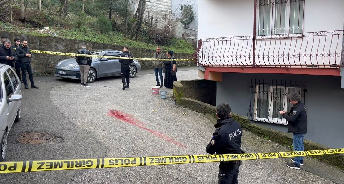 Bursa’da enişte dehşeti: Kayınbirader sokak ortasında 8 kurşunla öldürdü
