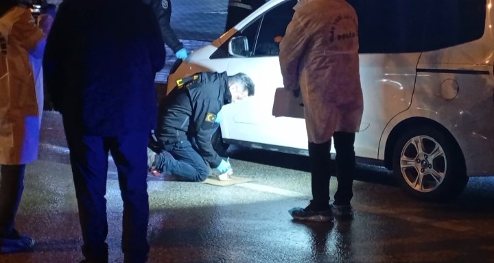 Bursa’da film gibi operasyon: Pompacı kılığıyla yakalandılar, el bombası ve silah ele geçirildi
